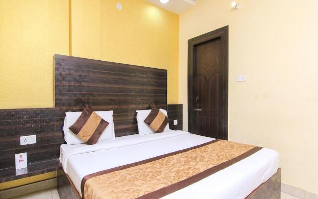 OYO Flagship 8393 Hotel Park Avenue