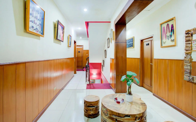 Urbanview Hotel 58 Bintaro by RedDoorz