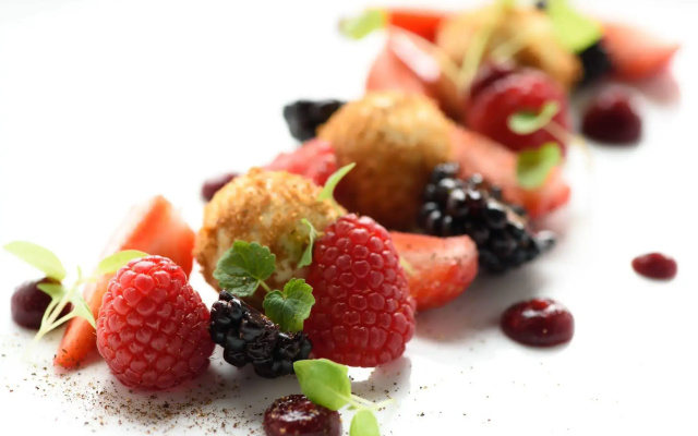 Manoir de Surville Hotel & Spa & Restaurant