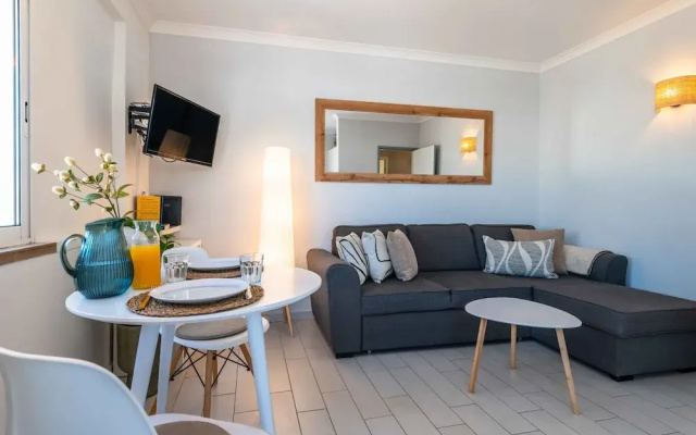 Downtown Rooftop 1 Bedroom Apartment