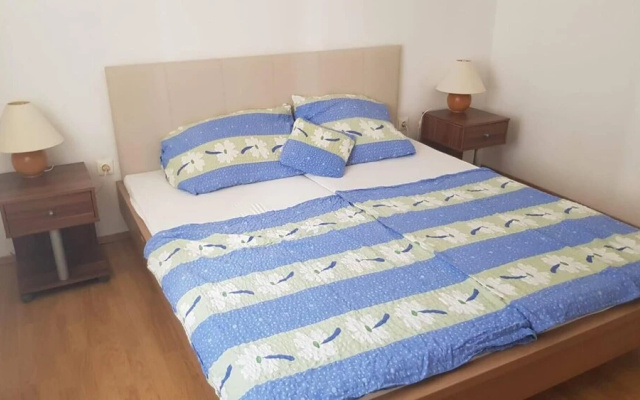 Inviting 3-bedroom Apartment Kekona in Nin Croatia