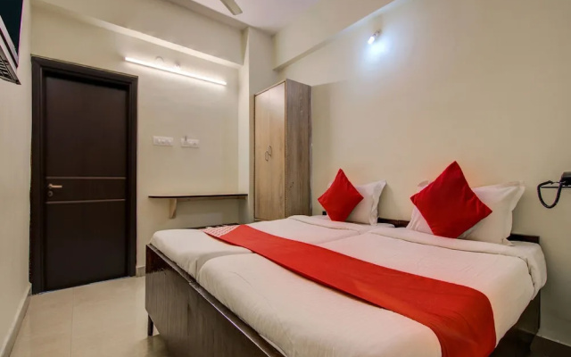 OYO 10743 Silver Villa Guest House