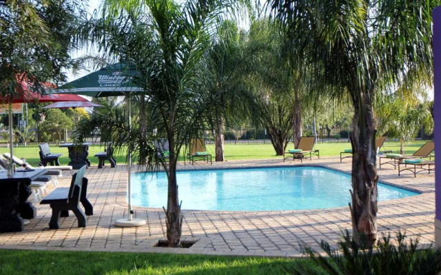 Casa Bianca Guest Lodge