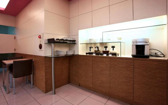 Ying Dai Hotel