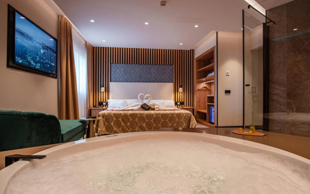 Felix Hotel Residencia