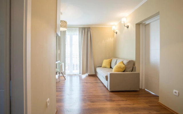 Awesome Apartment in Podstrana With 1 Bedrooms and Wifi