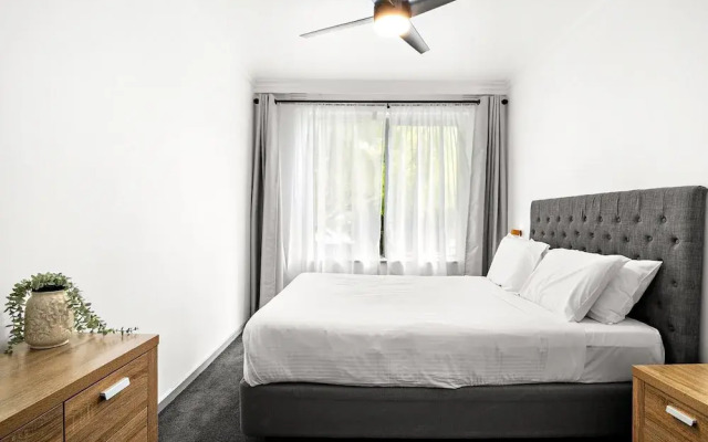 Serene 2-bed Apartment in St Kilda