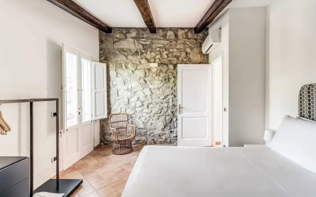 Giulia 3 Villa Apartment Shared Pool Sea Views