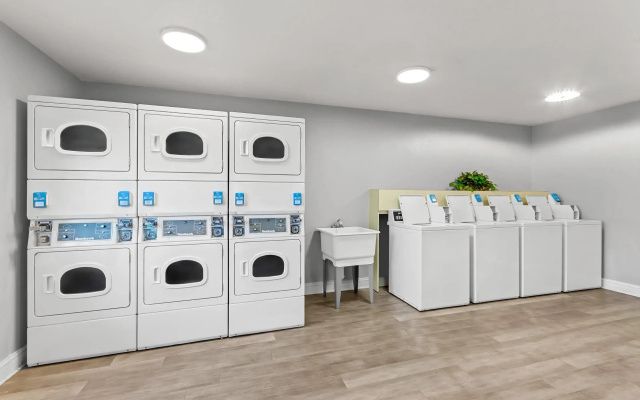 MainStay Suites Louisville Jeffersontown