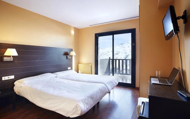 Hotel Caribou