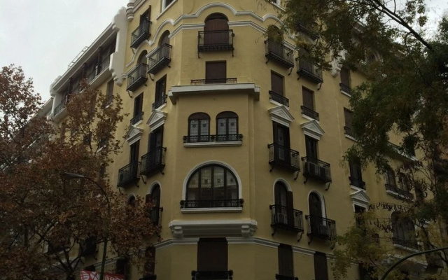 Rooms Arguelles 58