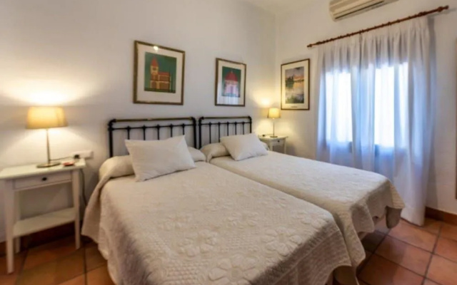 1132 Villa Hazilla