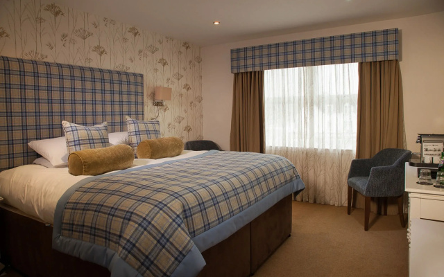 The Lovat, Loch Ness