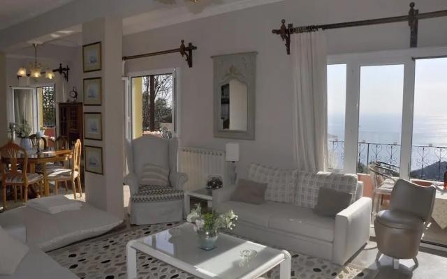 Villa Tango