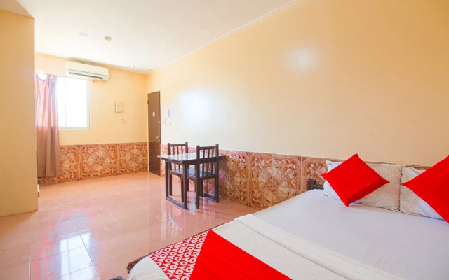 OYO 761 Caza Southville Apartelle