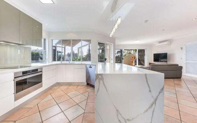 Panoramic and Ocean Views