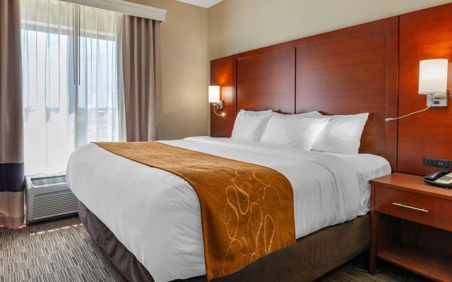 Comfort Suites Oshkosh West
