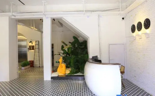 Wojuju Suites (Nanmenwan Branch)