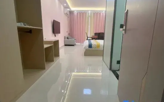 Haiyuewan Apartment (Longxi Branch)
