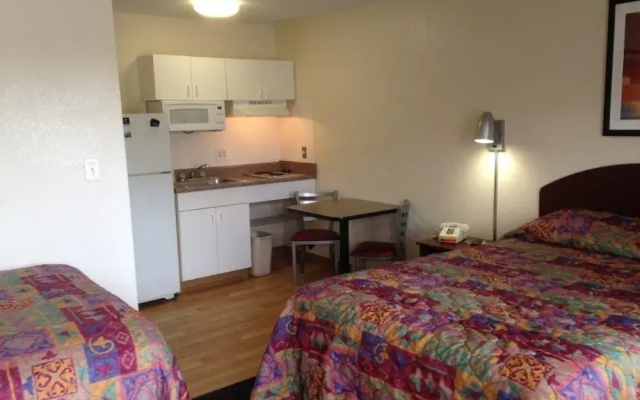 InTown Suites Extended Stay San Antonio TX - Perrin Beitel Road