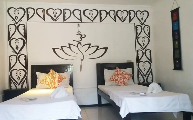 Peace & Love Beach Club