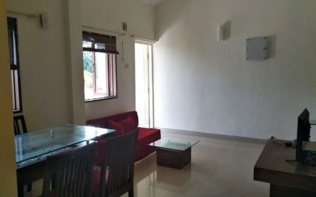 Beautiful Balconied 2 Bed Flat