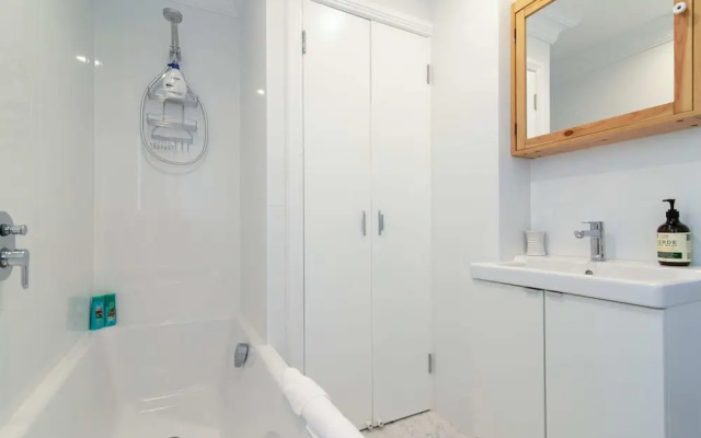 Stylish 3 Bedroom Townhouse in Darlinghurst