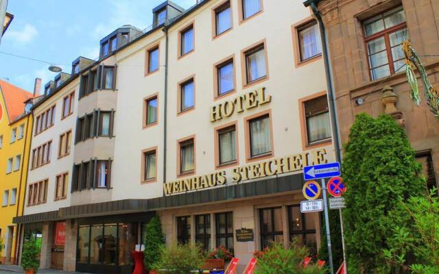 Отель Steichele Hotel & Weinrestaurant Германия, Нюрнберг - отзывы, цены и фото номеров - забронировать отель Steichele Hotel & Weinrestaurant онлайн вид на фасад