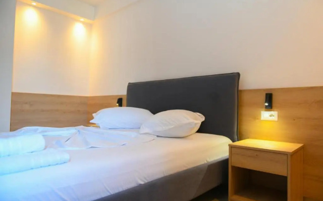 Dolanit Hotels Village