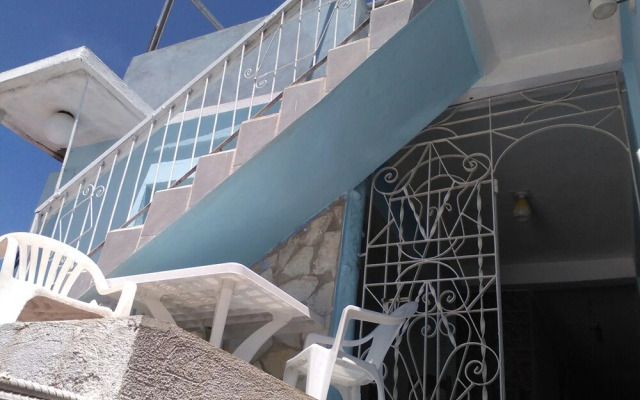 Hostal Elim