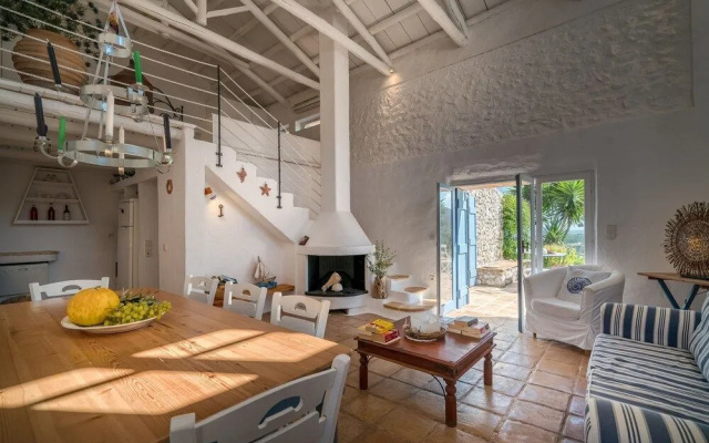 Askos Villa