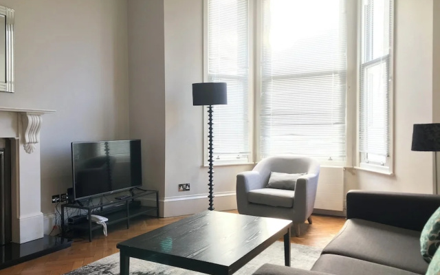 6 Ongar Road By Flying Butler