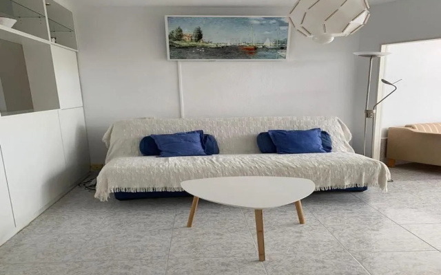 Cozy studio on the Beach