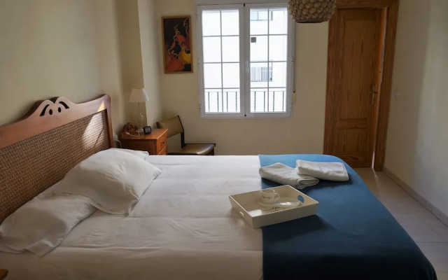 Lovely Apartment in Quiet Area near Beach