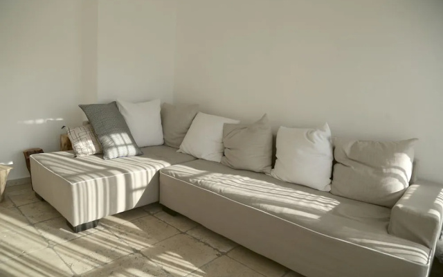 Holyguest - Chelouche Villa