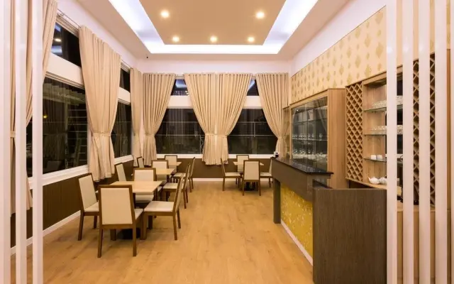Hotel Sao Vàng