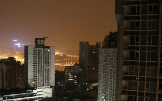 Chongqing Justom Family-style Hotel Apartment