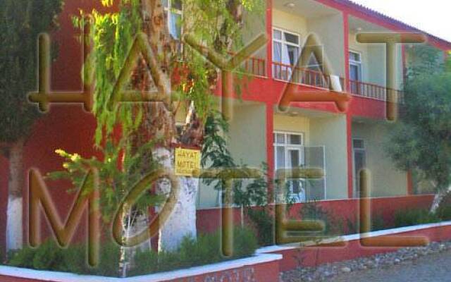 Hayat Motel Турция, Ешиловаджик - отзывы, цены и фото номеров - забронировать отель Hayat Motel онлайн вид на фасад