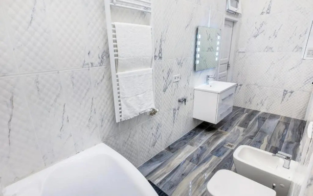 Royale Apartment