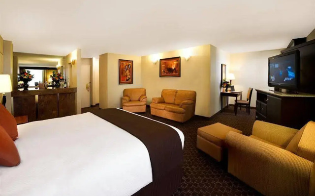 Riviera Hotel & Casino
