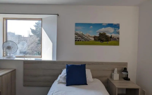 Broadview Lodge