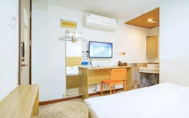 Yayue Hotel (Jinan Qilu Hospital Quancheng Square store)