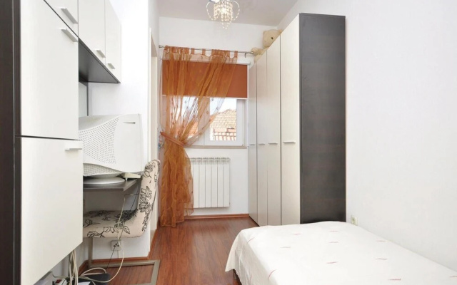 Amazing Apartment in Supetar With 3 Bedrooms and Wifi