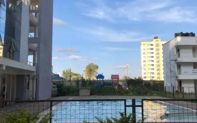 Cozy G54 Studio Apt with free WiFi & parking…