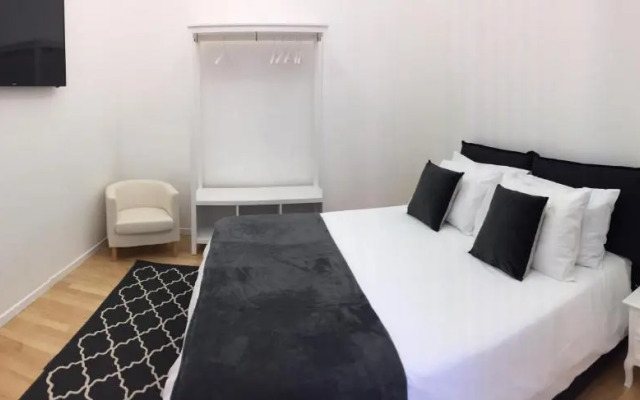 Cluverio11 Luxury Apartment