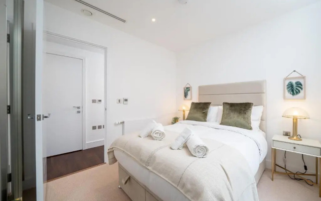 Luxurious Spacious 2Bed Flat in Canary Wharf w/views of River Thames