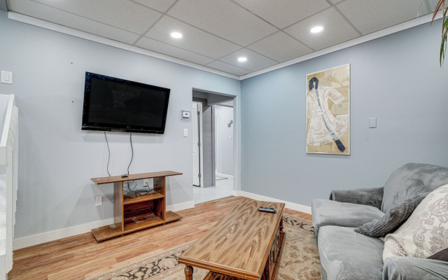 Downtown Casper Gem! Super Walkable Apartment