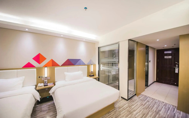 Borrman Hotel Guilin North Railway Station Hengda Square