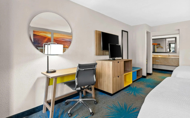 Days Inn by Wyndham Saint Pauls