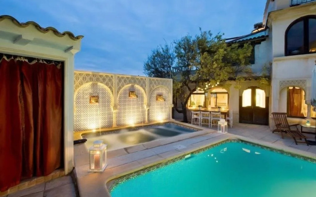 Stunning Moorish villa